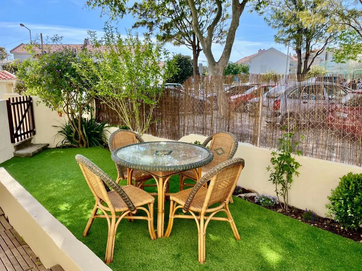 3 Bedroom Cascais Apt