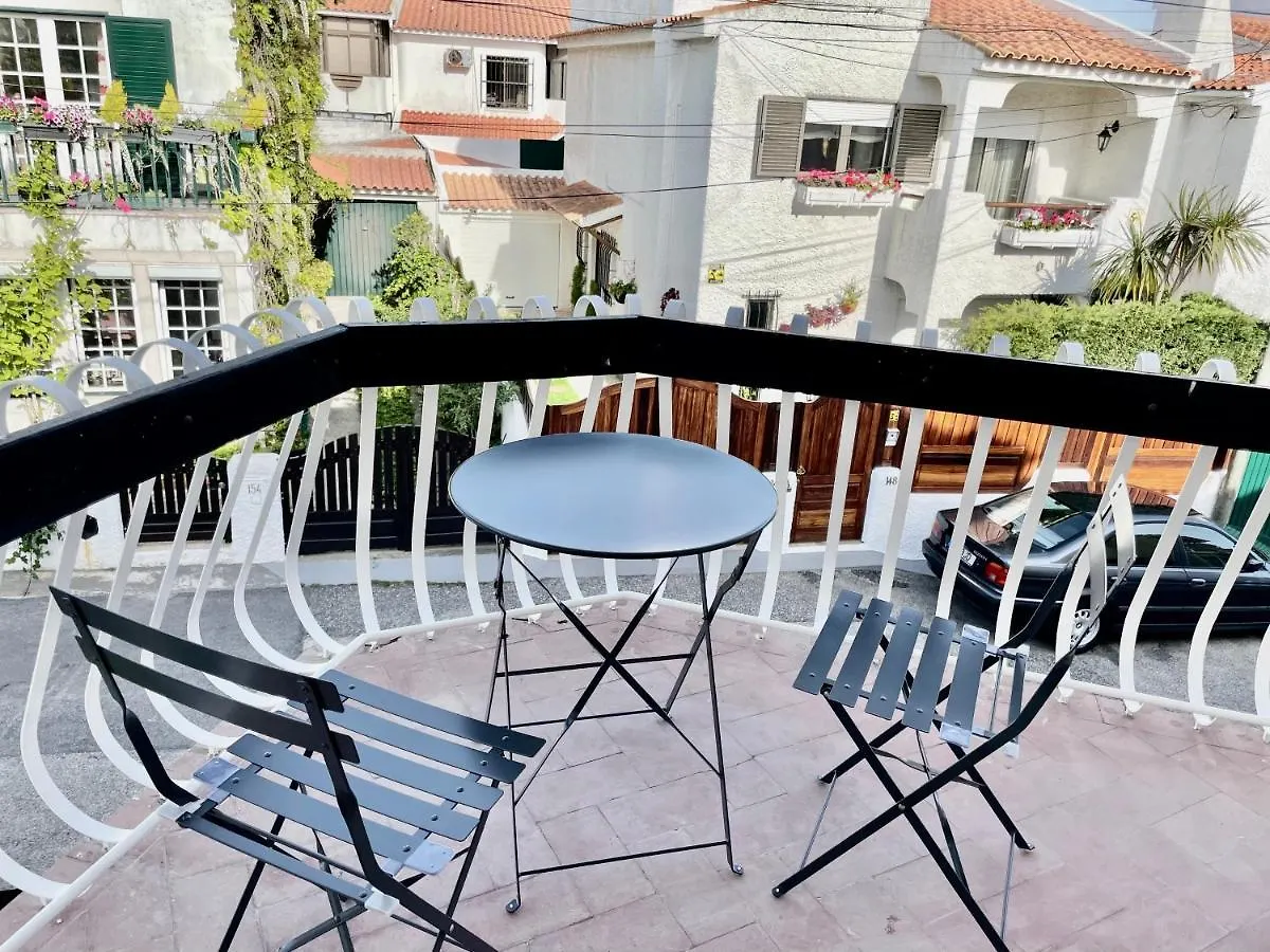3 Bedroom Cascais Apt Apartment
